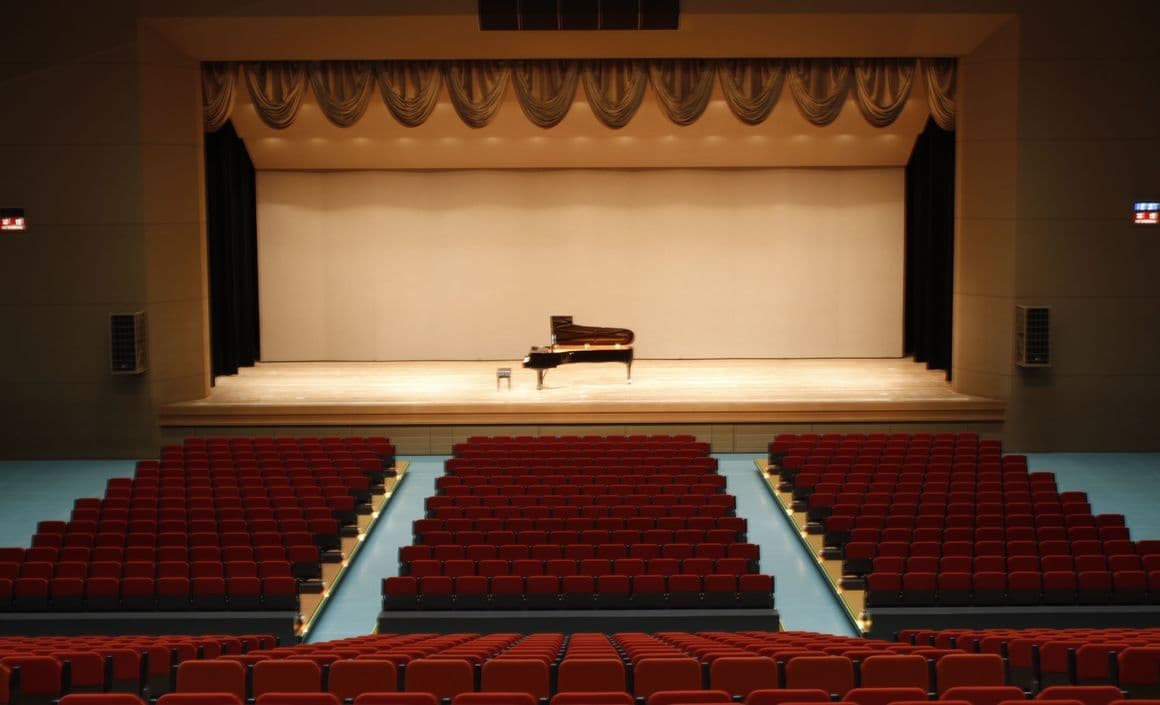 大ホール正面